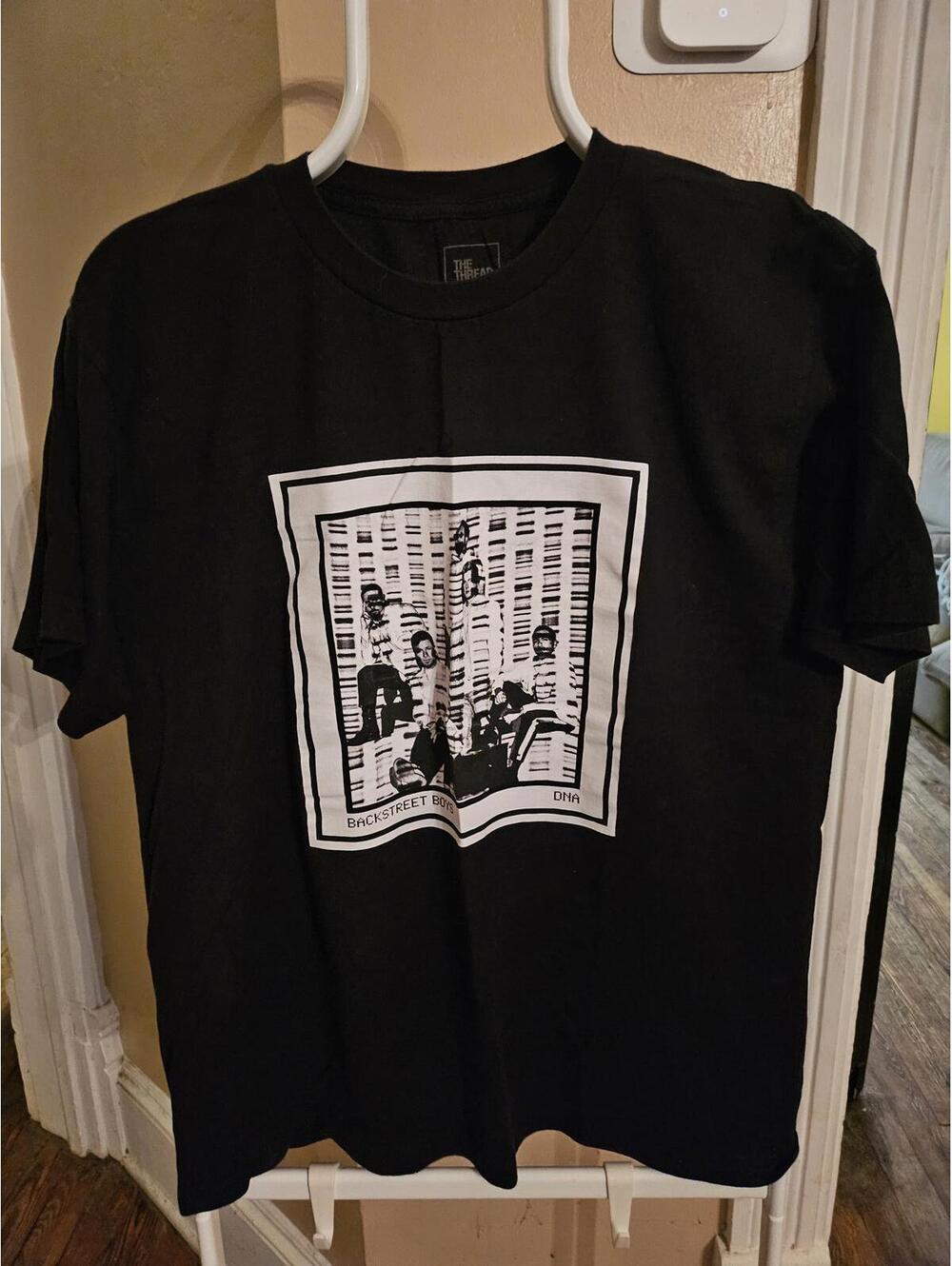 Backstreet Boys - DNA - black T-Shirt Size L women's- EUC